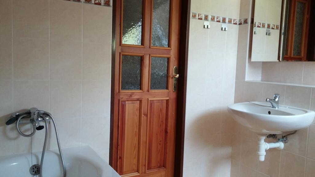 Pension U Milana Dvůr Králové nad Labem エクステリア 写真